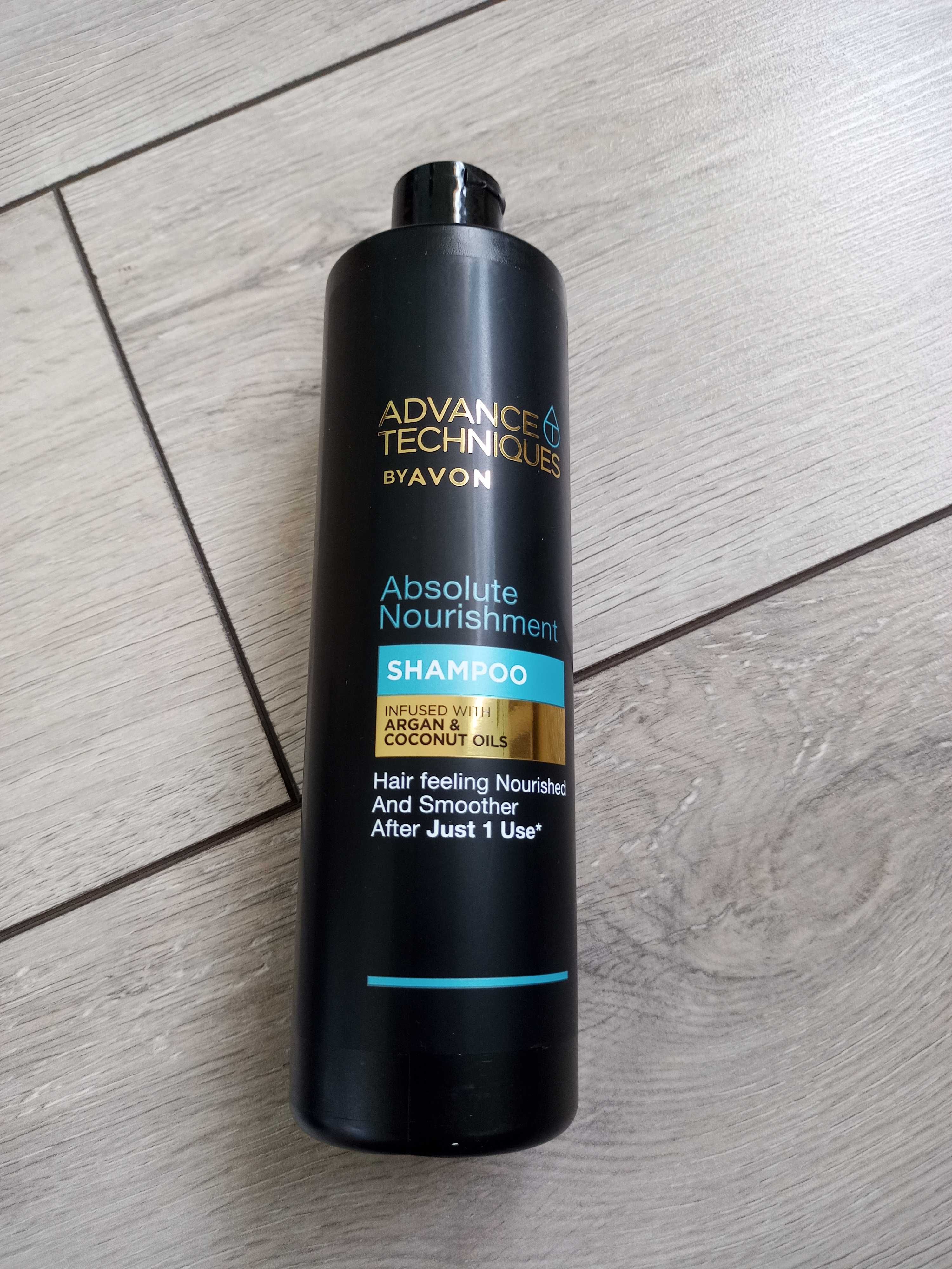 Szampony 400ml odżywki 250 ml avon