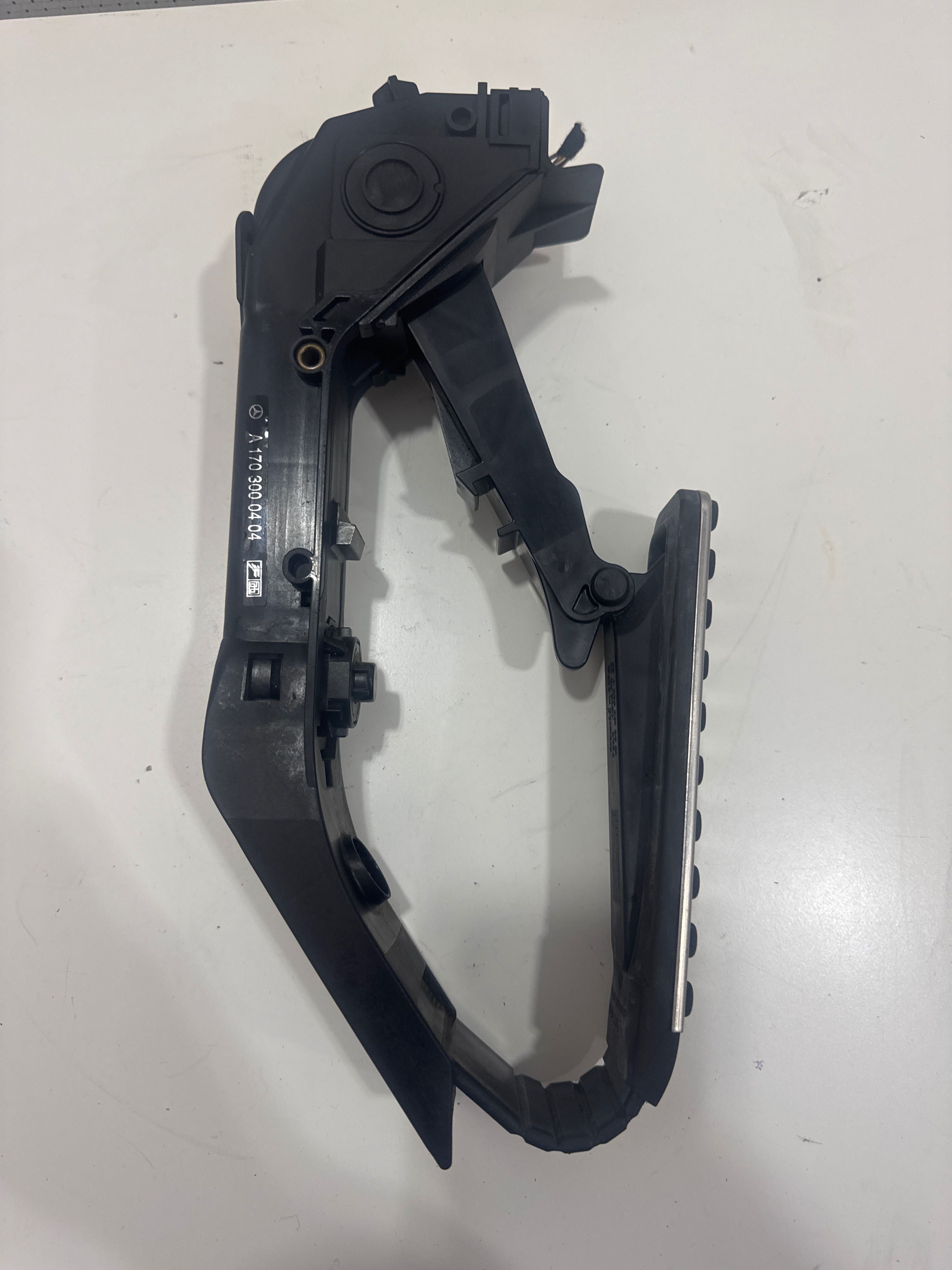 Potenciometro pedal acelarador MB w 203