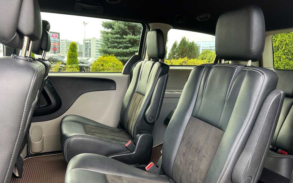 Dodge Grand Caravan 2020