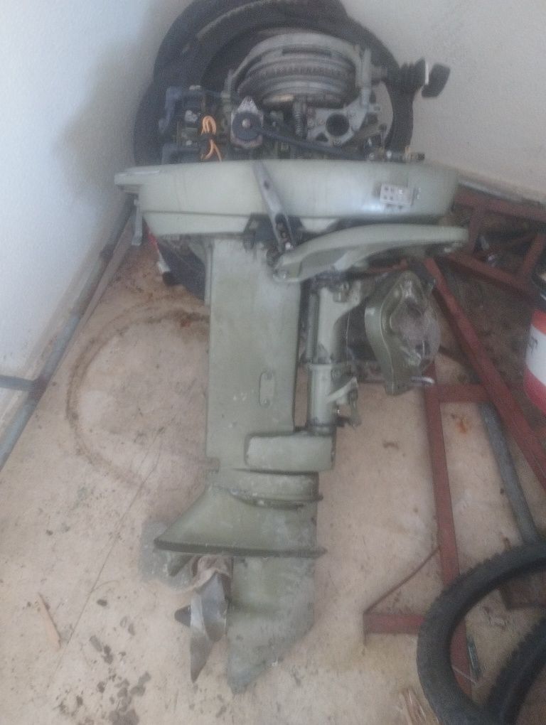 Vendo motor jhoson muito bom