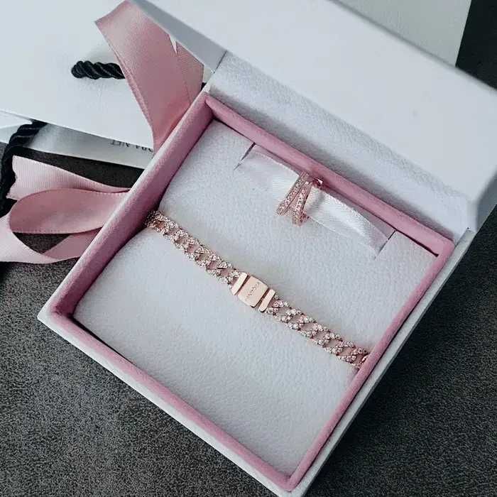 Браслет Пандора Сяюче Паве