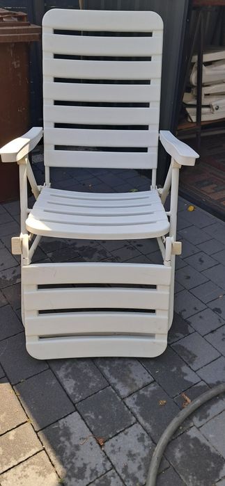 Krzesła leżakowe