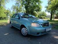 Продам chevrolet lacetti 2005 год газ бензин в хорошем состоянии