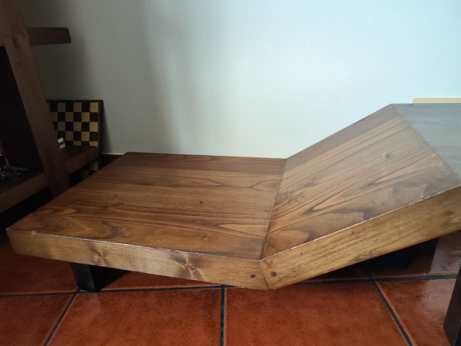 Móvel TV ou decorativo madeira maciça