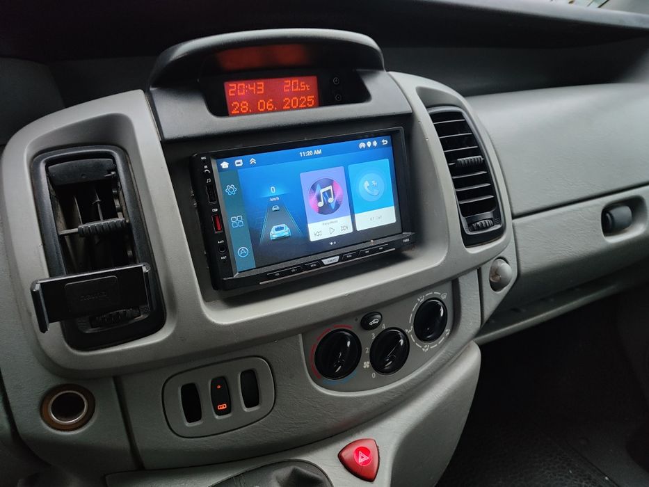 Opel Vivaro 1.9 DTi 2003 3 os Webasto bluetooth ZAMIANA