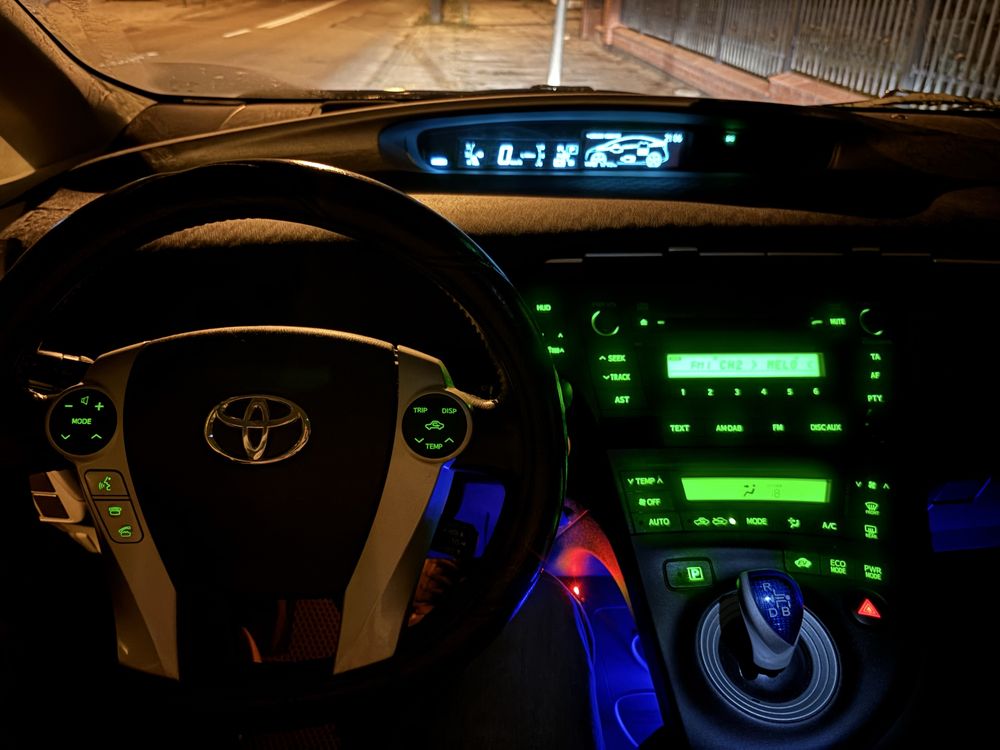 Toyota Prius 3 z LPG 15 zl 100km ! Stan bdb