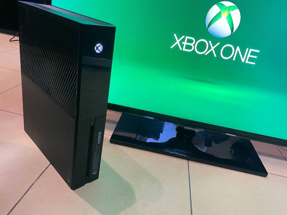 Зам.Ігрова приставка XBOX One