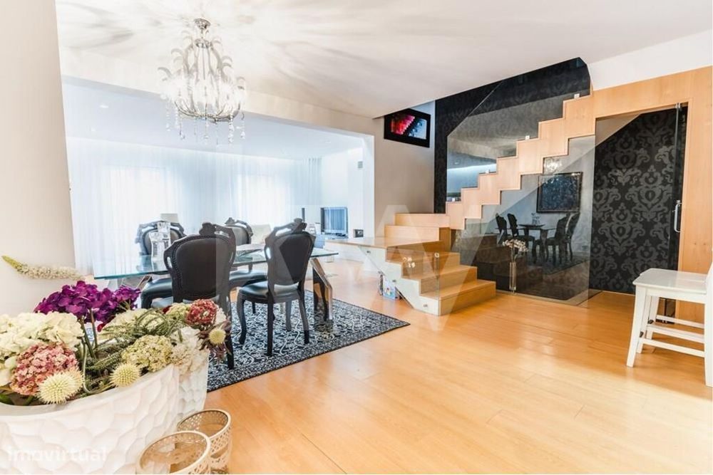 Moradia na Quinta das Lagrimas Coimbra junto ao Portugal dos Pequenito