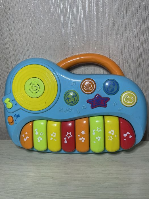 Chicco fisher-price музыкальные игрушки