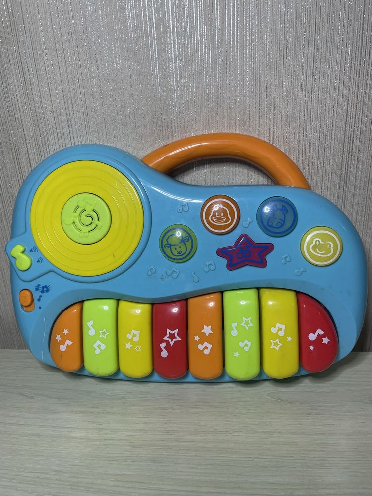 Chicco fisher-price музыкальные игрушки