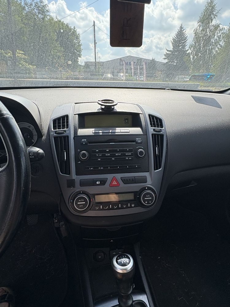 Kia ceed alu felgi klima