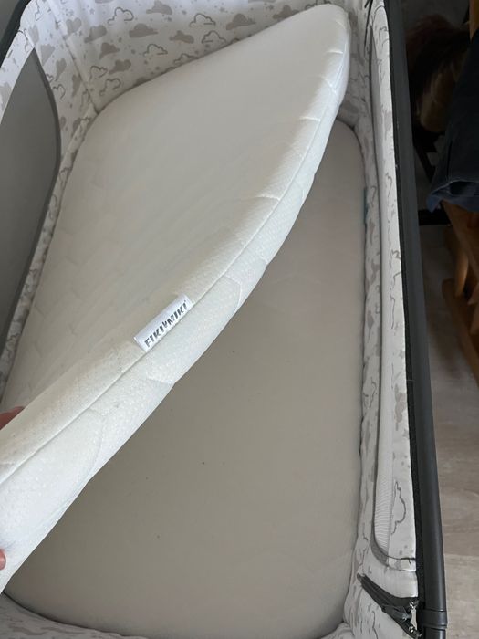 Łóżeczko niemowlęce, dostawka