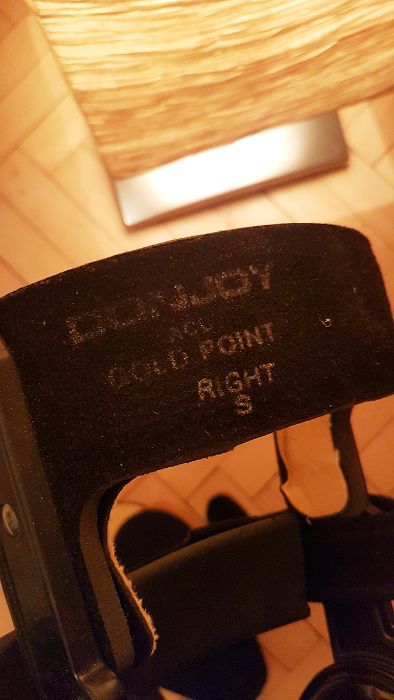 Orteza stawu kolanowgo DONJOY model GoldPOINT / PRAWA rozm.S