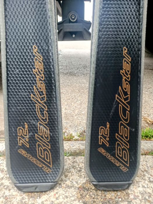 Narty Blizzard BlackStar