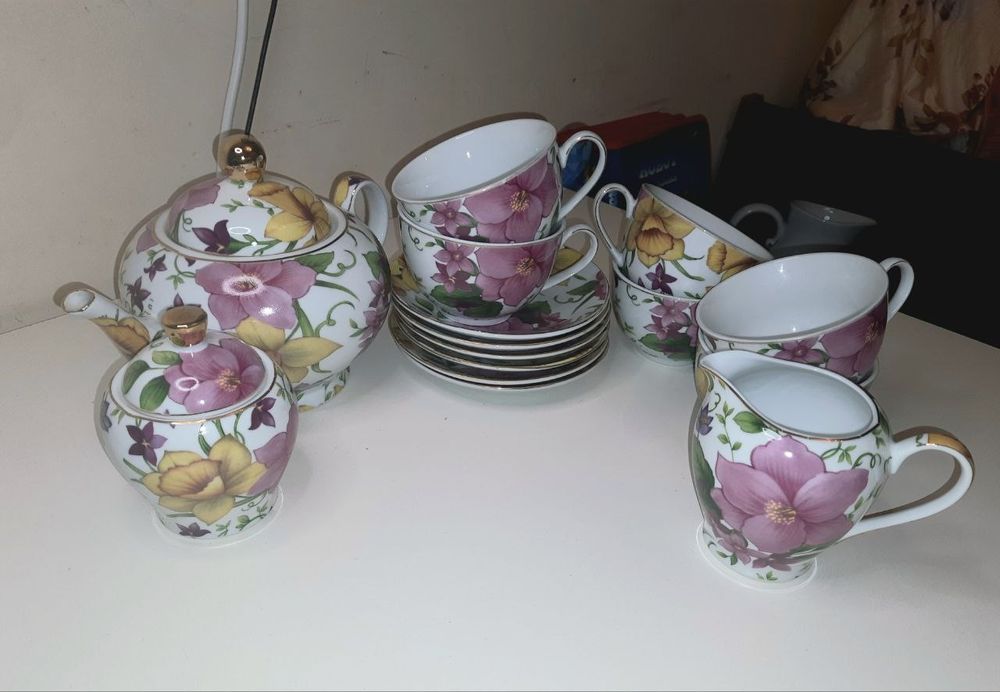 Сервіз чайний Bona di новий