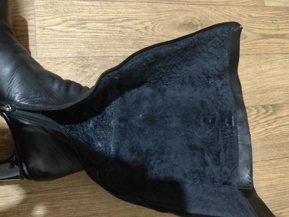 Жіночі шкіряні чоботи GIRGIO FABIANI