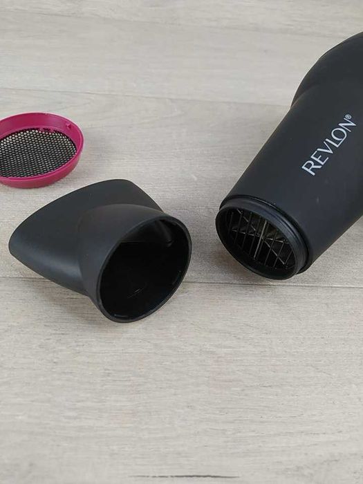 Revlon RVDR5823 Fast & Light Suszarka do włosów USZKODZONA