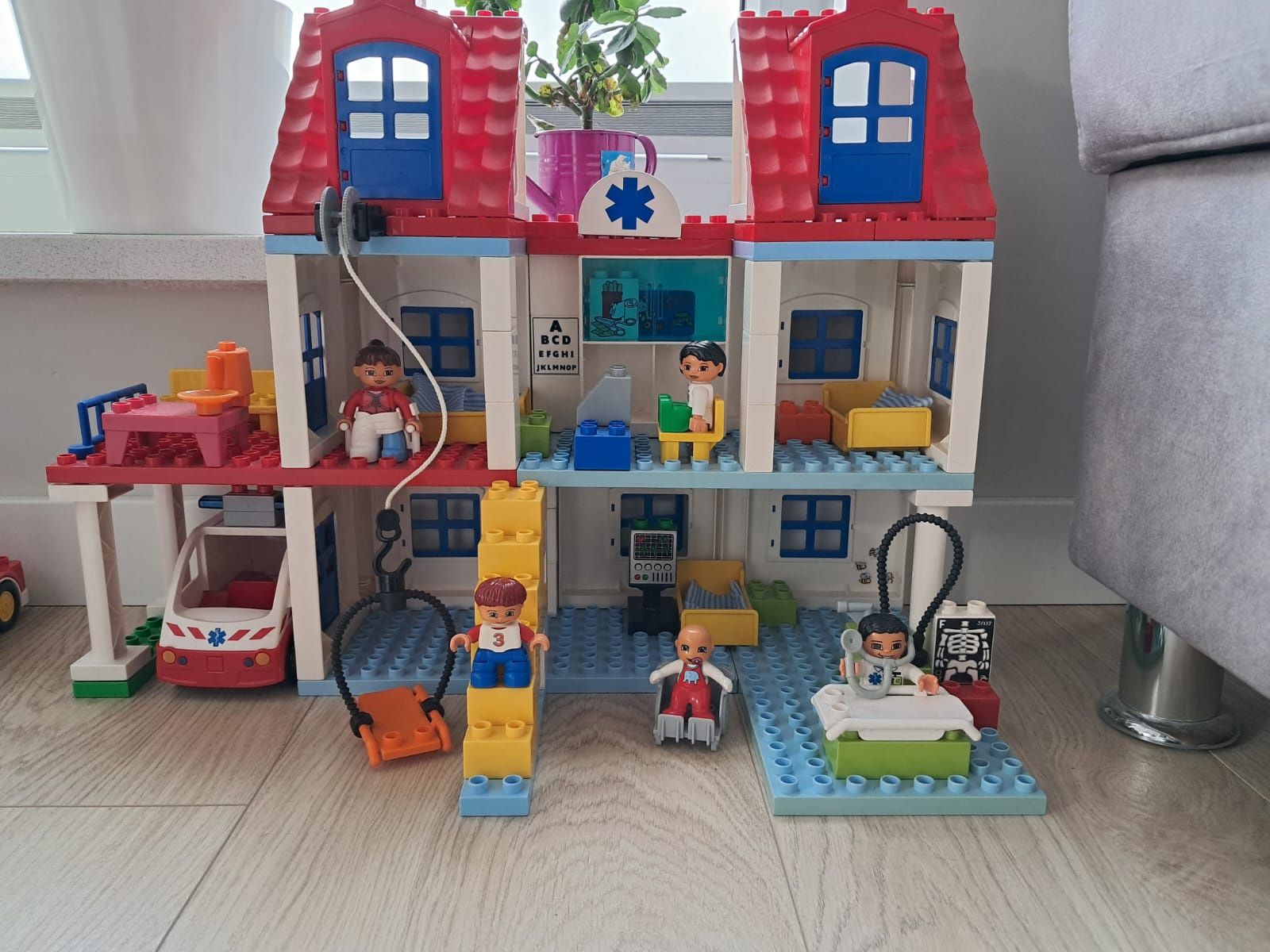 Klocki LEGO Duplo duży szpital