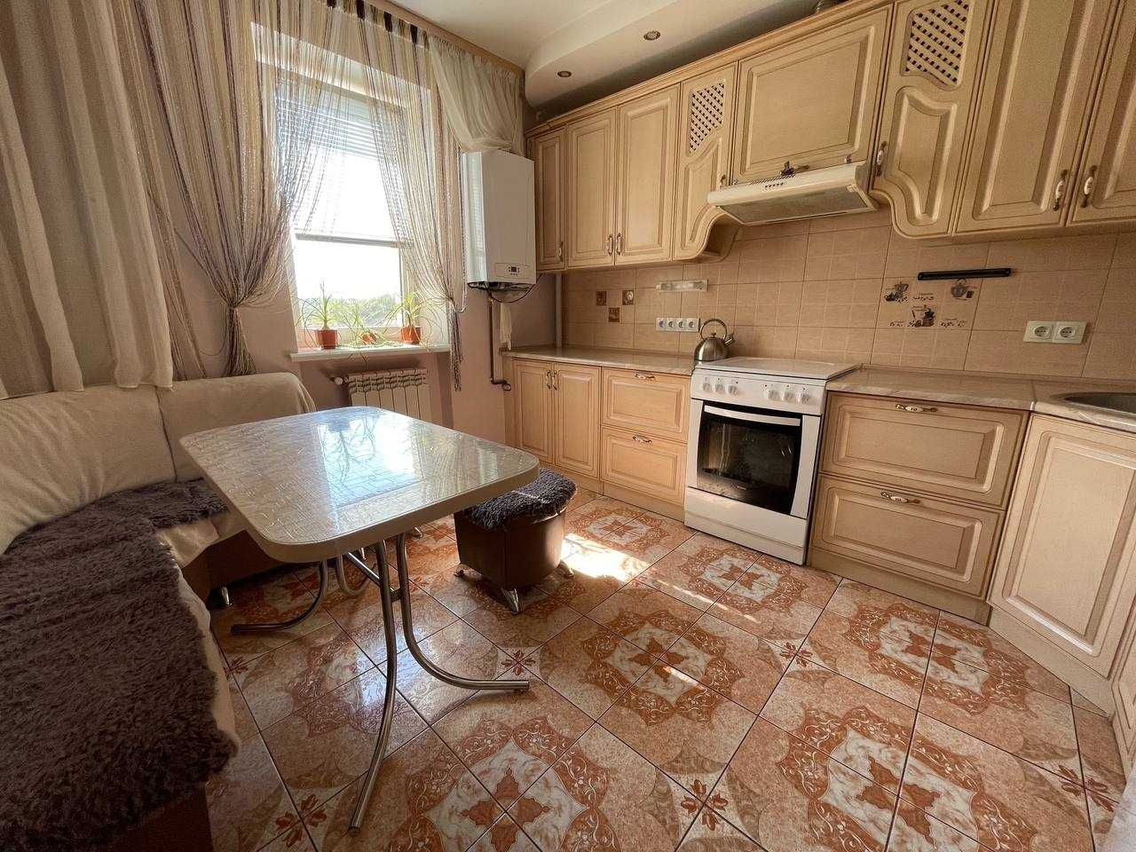 Оренда 1 кімнатної квартири - 230$, Велика Березовиця, вул.Зелена