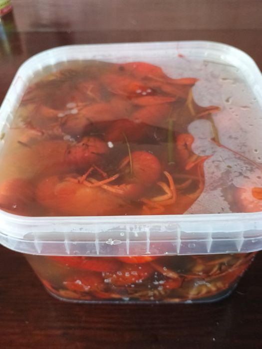 РАКИ живі та варені