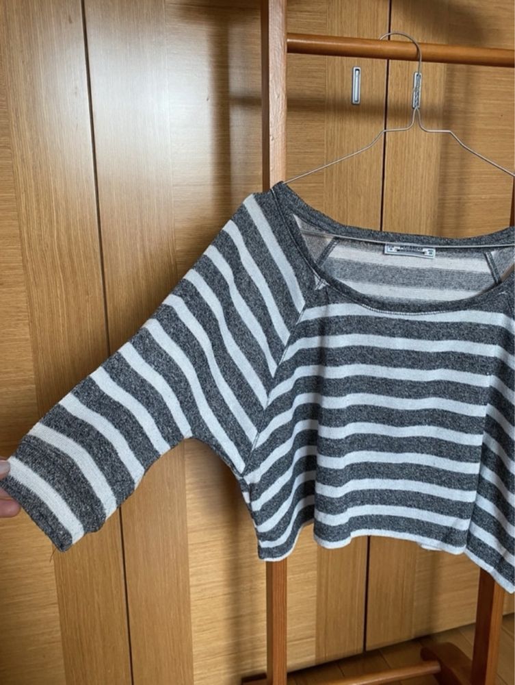 Camisola Riscas Branca e Cinzenta
