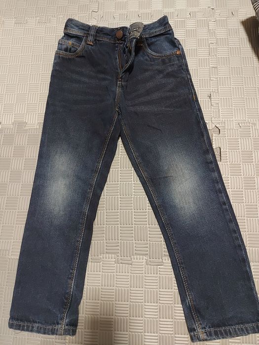 Лот брюки на дівчинку, 6-7 років
Ціна за весь лот, в лоті:
1. Надзвича