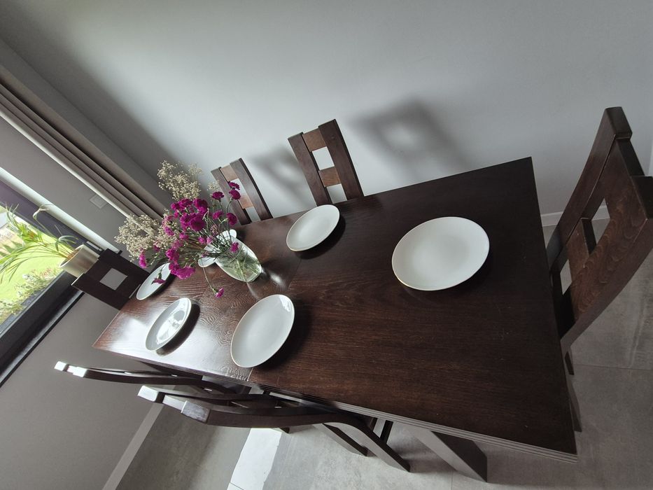 Duży stół rozkładany + 6 krzeseł