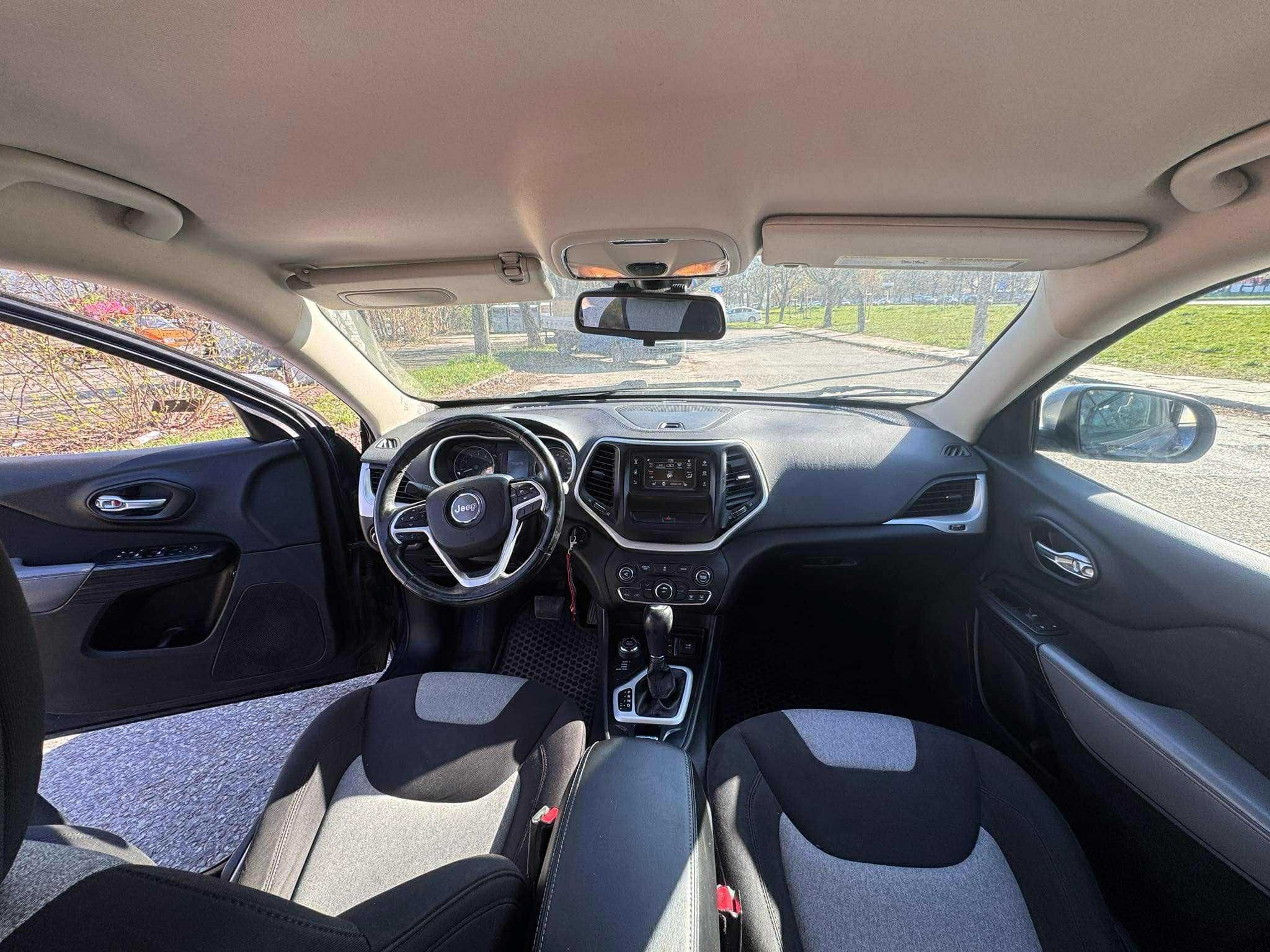 Jeep Cherokee 3.2 V6