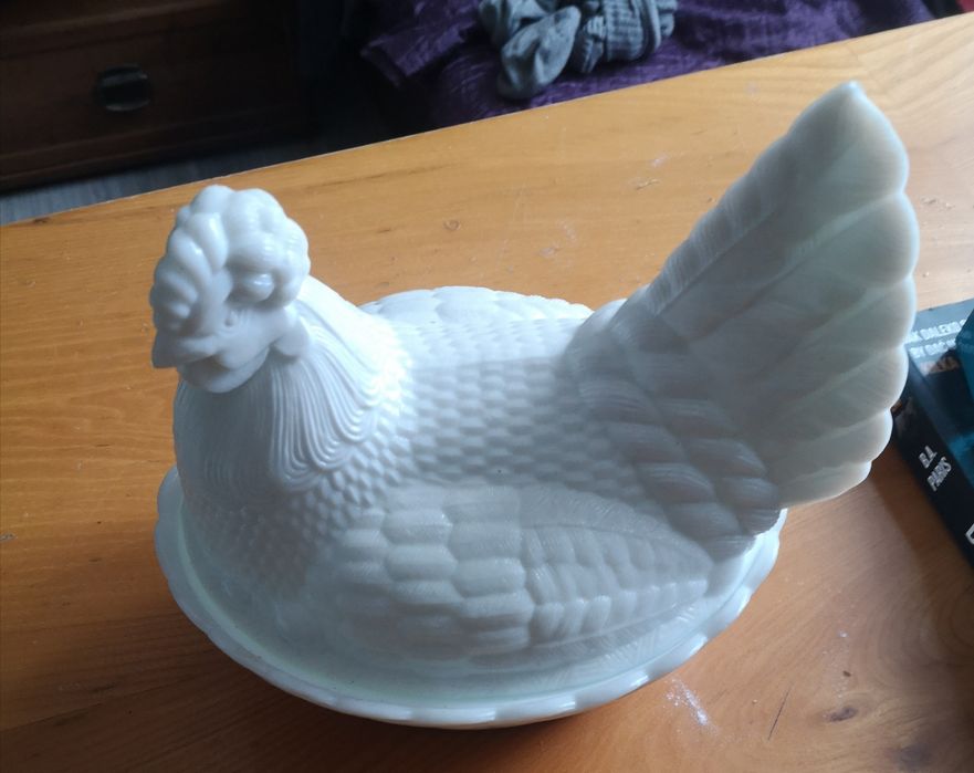 Kura porcelanowa porcelana