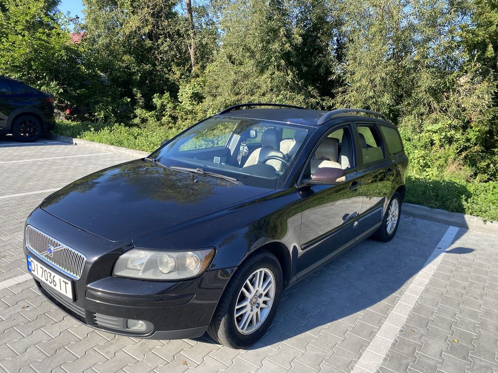 Продам Volvo v50 1.6 D