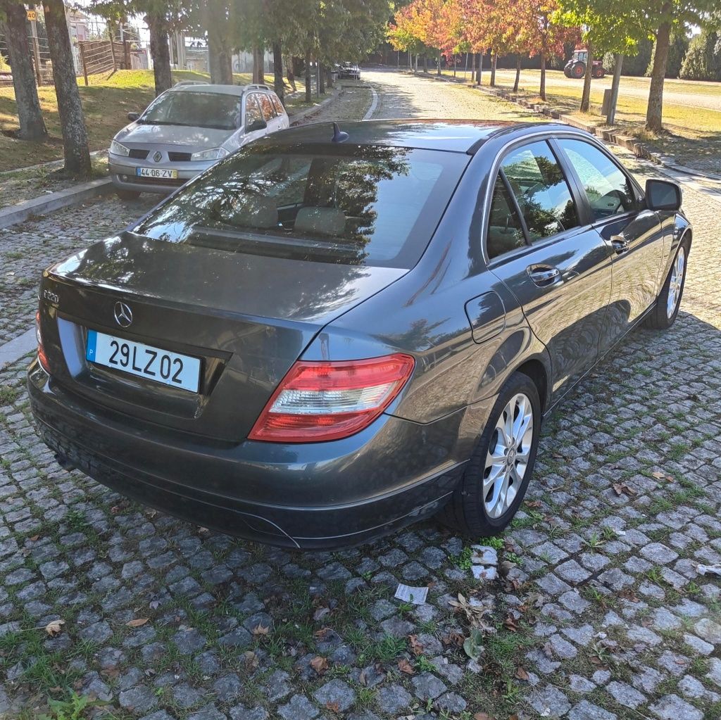 Mercedes C220 Caixa Automática