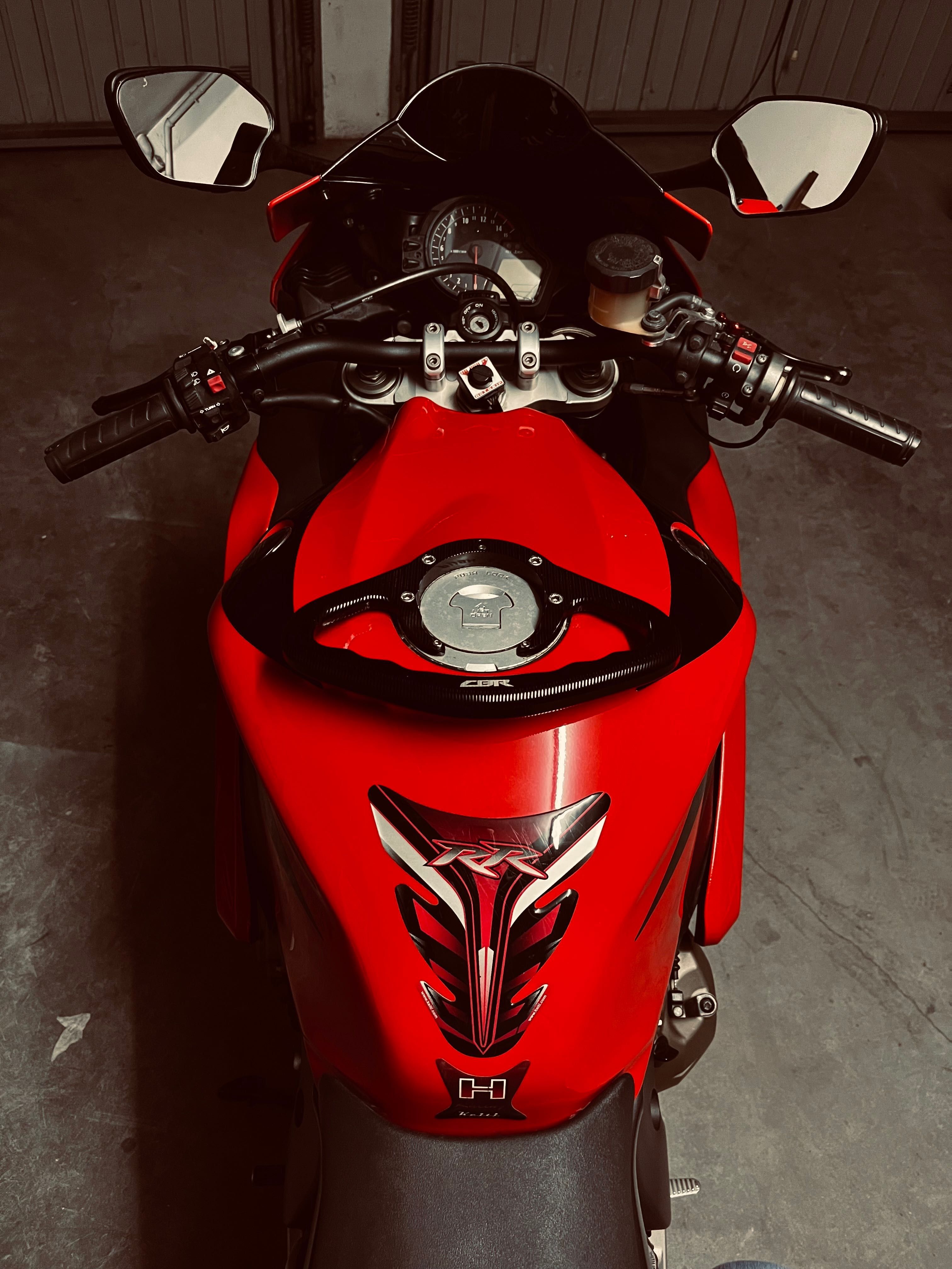 Honda CBR1000RR Feierblade Impecável