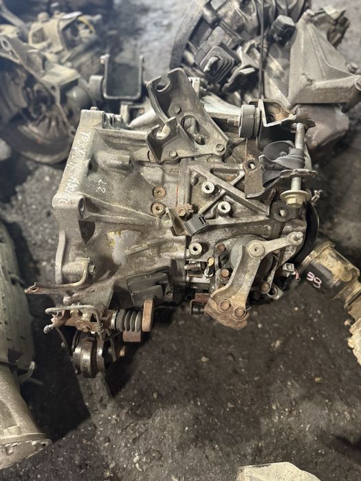 КПП Коробка Передач Тойота авенсіс т25 т27 Toyota 2.2 D-CAT 6-ти ступк