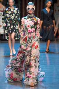 Квіткова феєрія від Dolce Gabbana