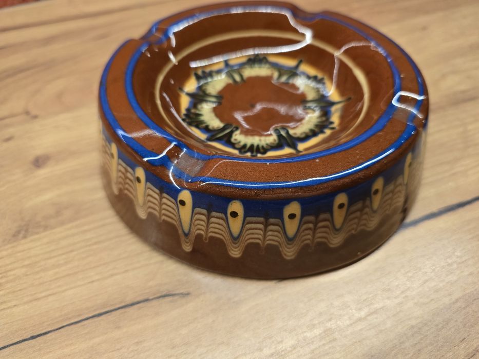 Starocie prl duża popielniczka brązowa