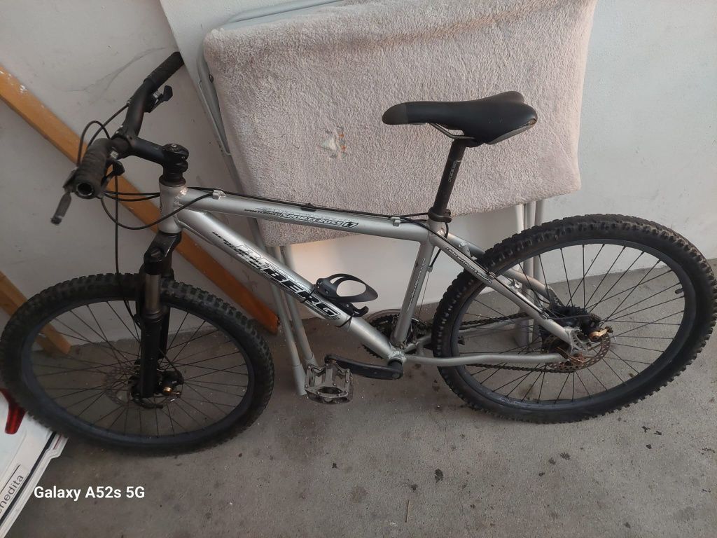 Vendo Bicicleta Berg