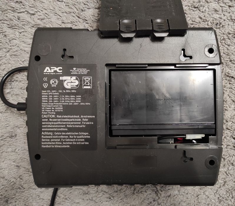 Продаю APC Back-UPS ES400