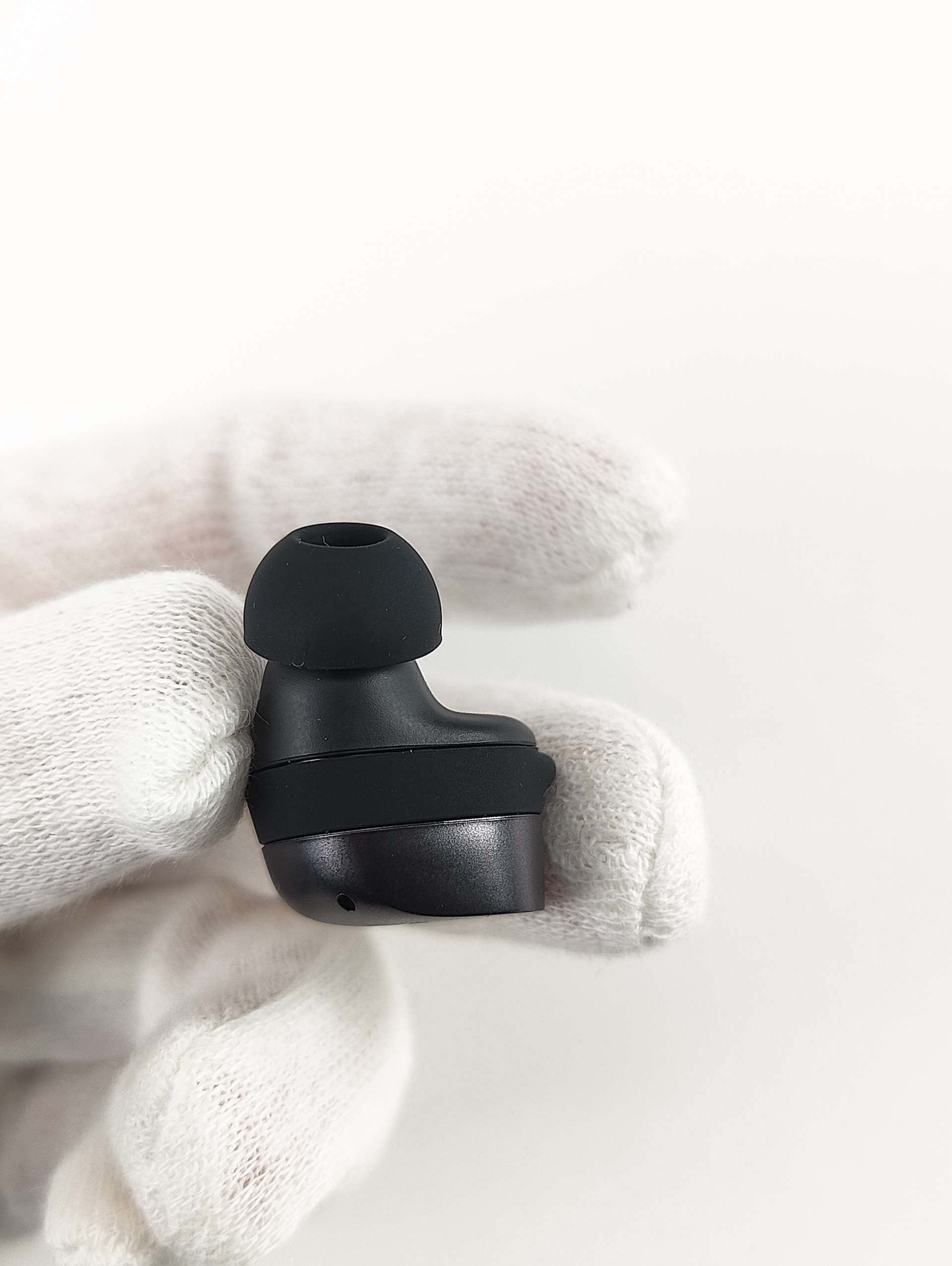 Słuchawki bezprzewodowe Sennheiser Momentum True Wireless 4