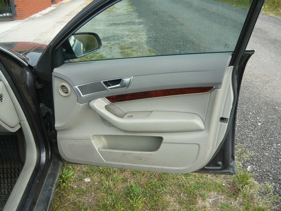 Audi A6 C6 4F0   tapicerka fotel fotele skórzane