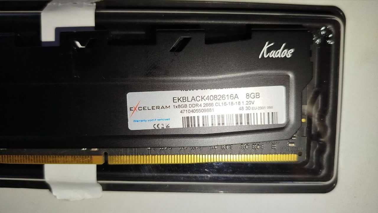 Оперативна пам'ять Exceleram 8gb DDR4-2666МГц ОЗУ