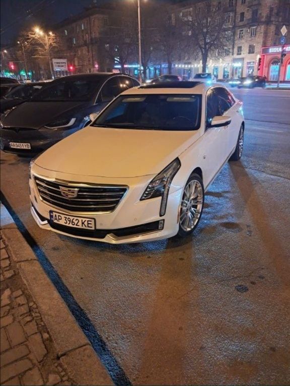 Продам идеальный Cadillac CT6 2018