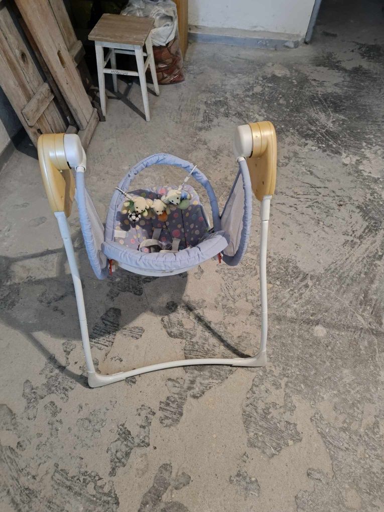 Huśtawka dziecięca pokojowa domowa graco