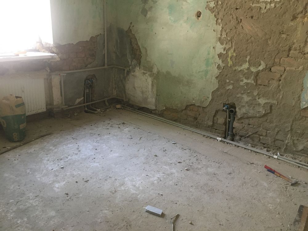 Продаж 1к квартири можливо під бізнес  34.2 кв. м по вул. Фабрична 1