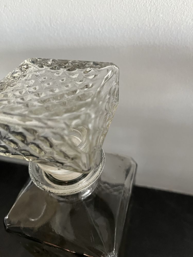 Karafka szklana grube szkło do whisky, nalewki likieru poj 0,9l