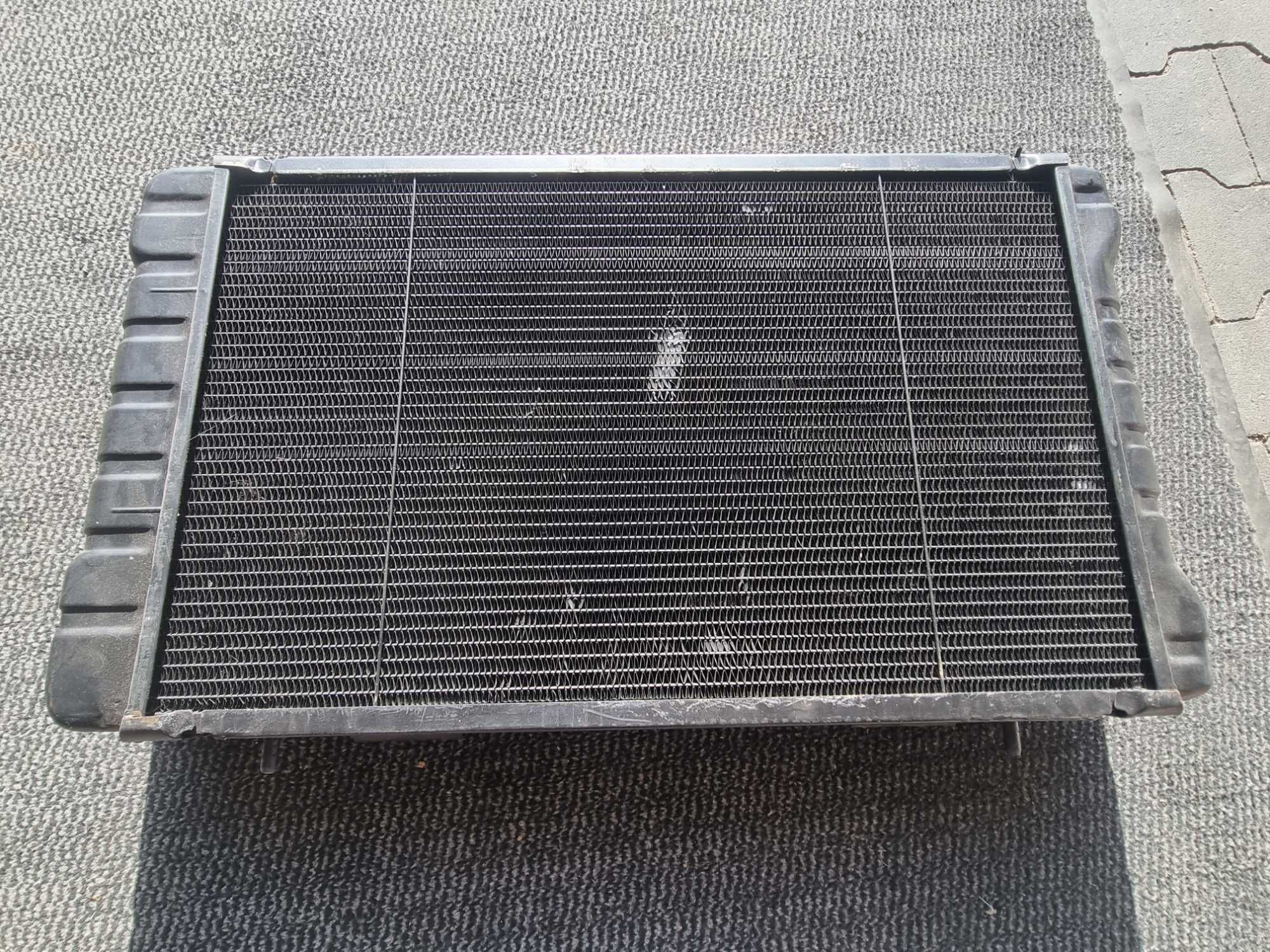 Chłodnica wody Land Rover Defender 3.5 i 4.0 V8