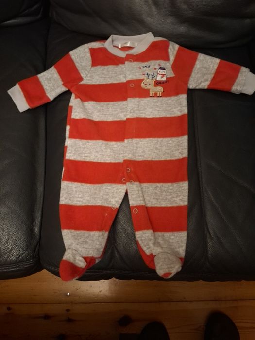 Pajacyk Baby z polaru z motywem świątecznym  rozmiar 62