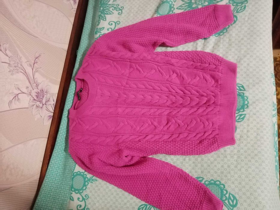 Свитер женский новый