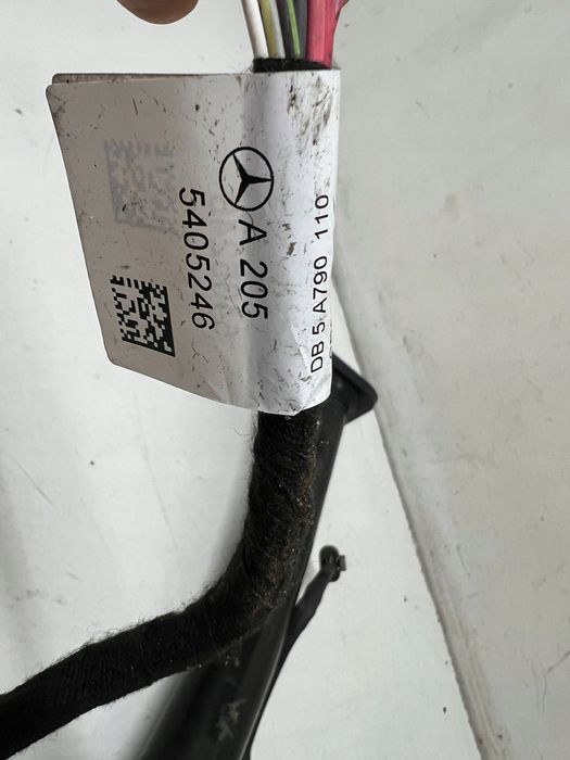 mercedes-benz c w205 2019 tył hak holowniczy komplet a2053105400 55r0