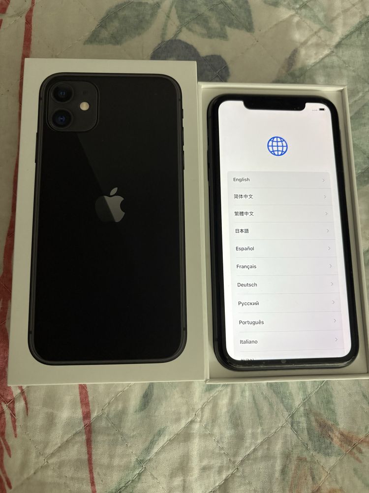 iPhone 11 BLACK.