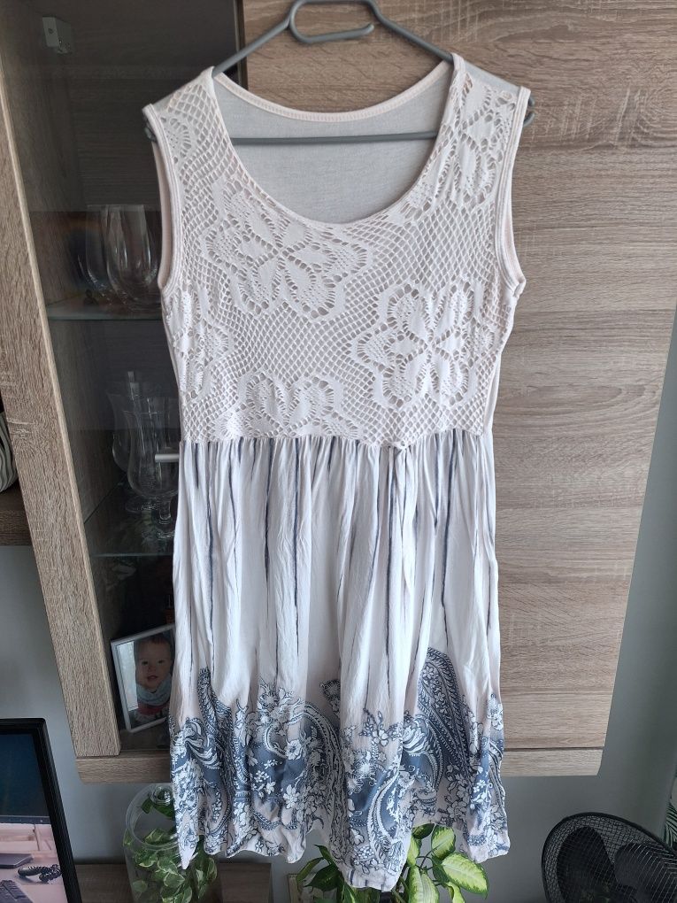 Lekka Zwiewna Sukienka M/L